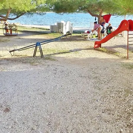 Διαμέρισμα Markov *